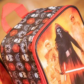 Mochila Infantil Masculina Star Wars com Rodinha Preta