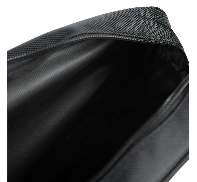 NECESSAIRE-DE-VIAGEM-COM-ALCA-LATERAL--PRETO-U-0140182458001-6