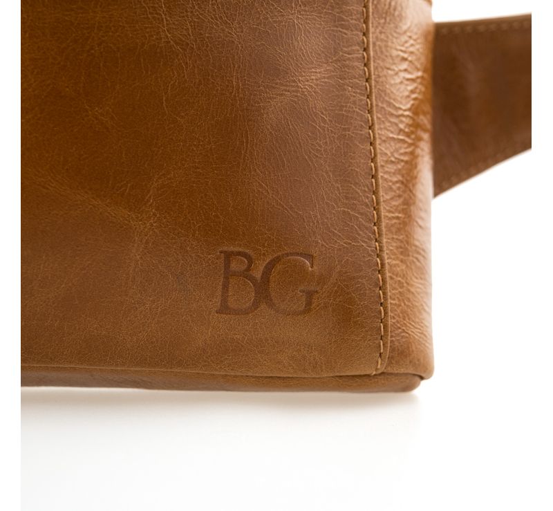 0096159152001---POCHETE-MASCULINA-DE-COURO-GRUMARI--CARAMELO--5-