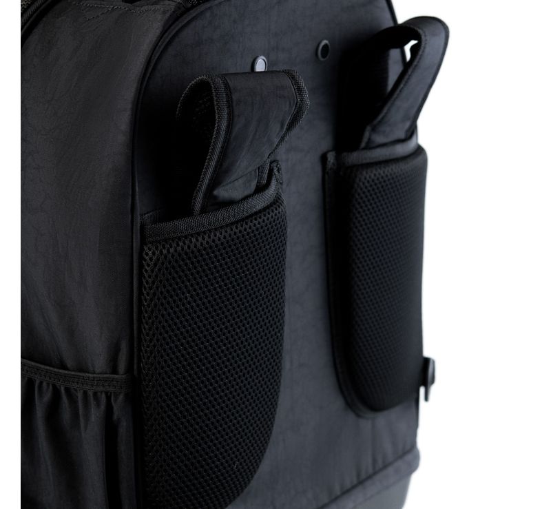 0226621458001---MOCHILA-MASCULINA-DE-4-RODINHAS-COLOR--BLOCK-II-23J-PRETO--10-