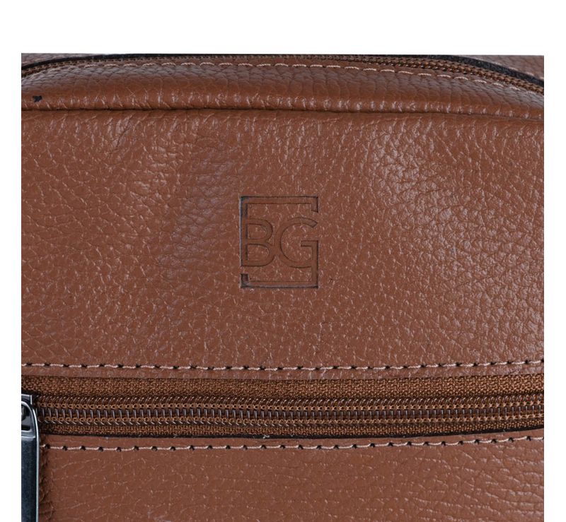 0181670152001---BOLSA-MASCULINA-DE-COURO-SHOULDER-GAVEA-CARAMELO--6-