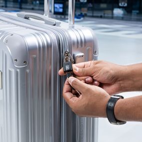 Cadeado para Mala Bagaggio com Chave Preto