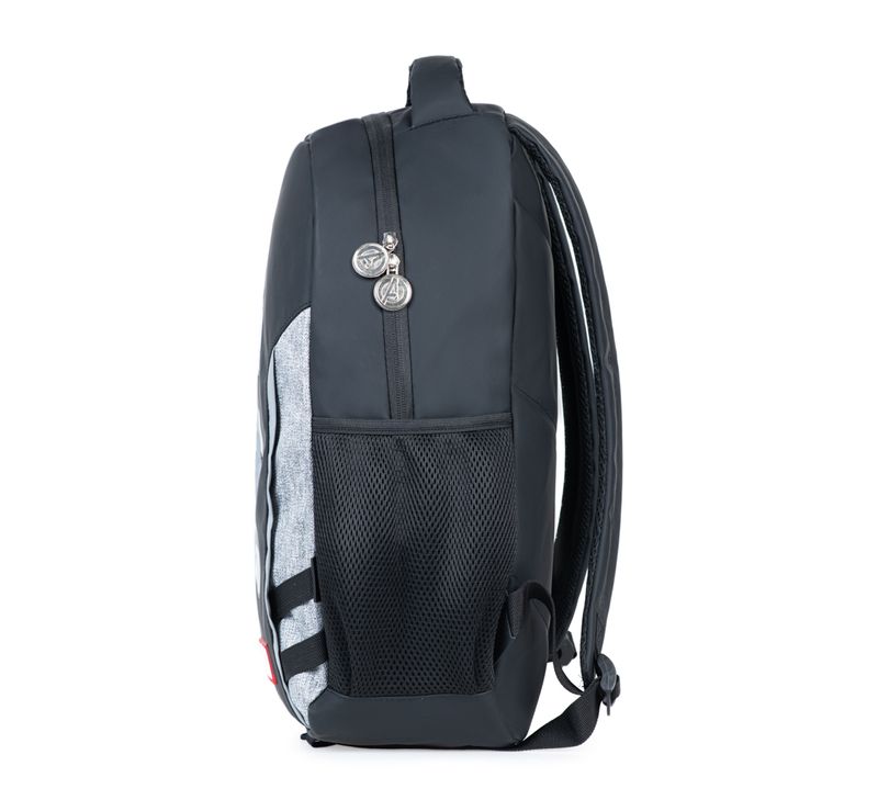 0226693458001---MOCHILA-TWEEN-VINGADORES-24T--PRETO-U00003