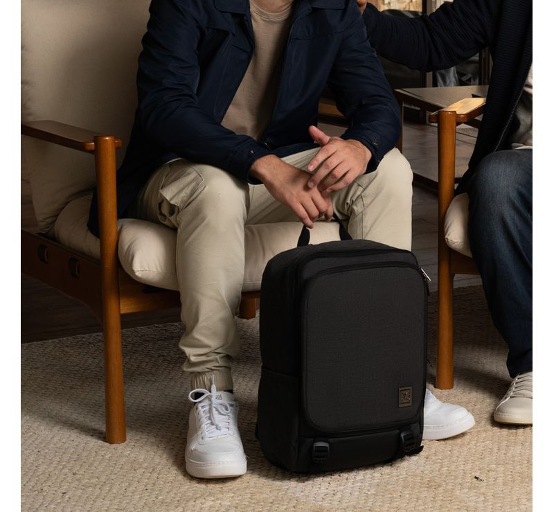 0225801458001---MOCHILA-MASCULINA-EXECUTIVA-PARA-NOTEBOOK-CITY-BLOCK-PRETA_H