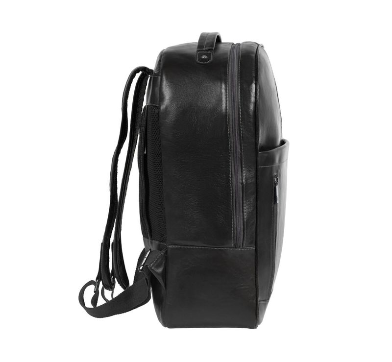 0226810458001---MOCHILA-MASCULINA-DE-COURO-IPANEMA--PRETO-U--4-