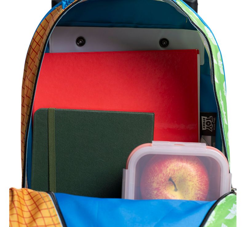 0226053839001---MOCHILA-C-2-RODAS-TOY-STORY-25P--VERDE-CARAMELO-U--15-