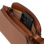 0280795152001---BOLSA-TIRACOLO-PREMIUM-COURO-SOFT-MEDIA--CARAMELO---10-