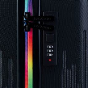 Mala Média 23 Kg ABS 4 Rodas Disney Pride Preta