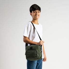 Lancheria Térmica Juvenil Masculina Color Block  Verde Escuro