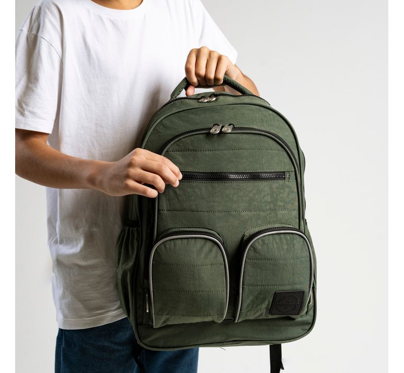 0226043626001---MOCHILA-COLOR-BLOCK-25J--VERDE-ESCURO-U_H--2-