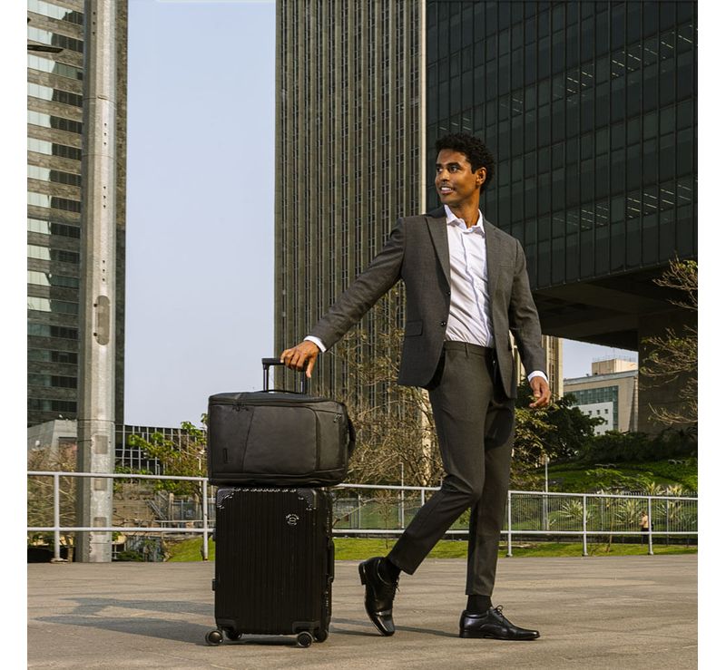 0220271458001---MOCHILA-MASCULINA-EXECUTIVA-PARA-NOTEBOOK-RESISTENTE-A-AGUA-ADVANCED-GRANDE---PRETA--0018670458003---MALA-KYOTO-II-PEQ--PRETO-P