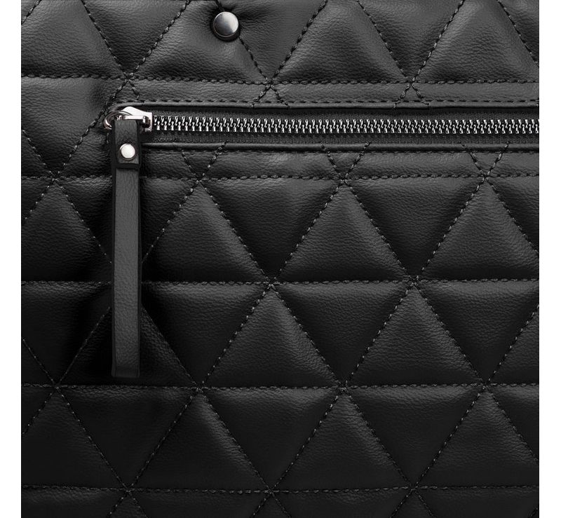 0280810458001---BOLSA-TOTE-MATELASSE--PRETO--5-.JPG