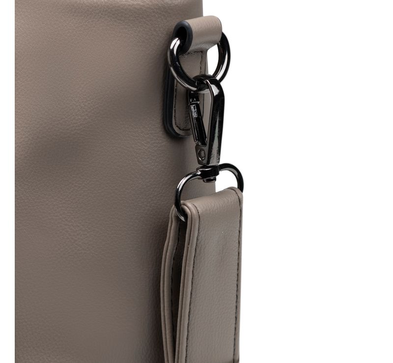 0280810236001---BOLSA-TOTE-MATELASSE--FENDI--9-.JPG