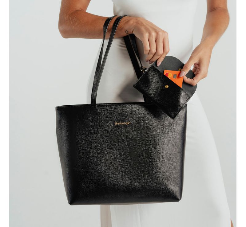 0280798458001---BOLSA-TOTE-COURO-BASIC-GRANDE-PRETO_H--2-