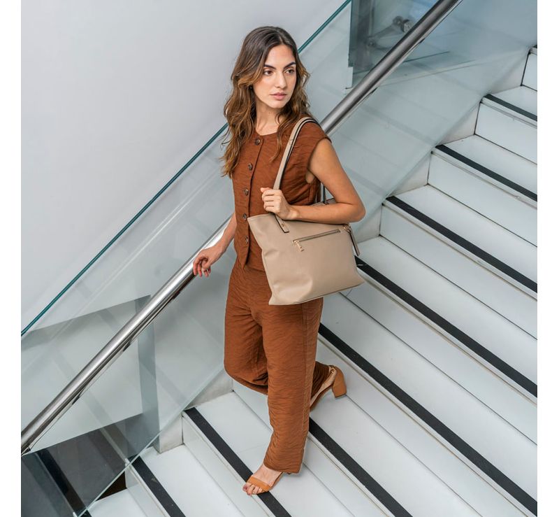 0280807236001---BOLSA-TOTE-SAFFIANO--FENDI_H.JPG