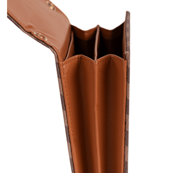 0280820346001---PORTA-CELULAR-COM-ALCA-TRANSVERSAL-MONOGRAMA-BG--MARROM--6-.png
