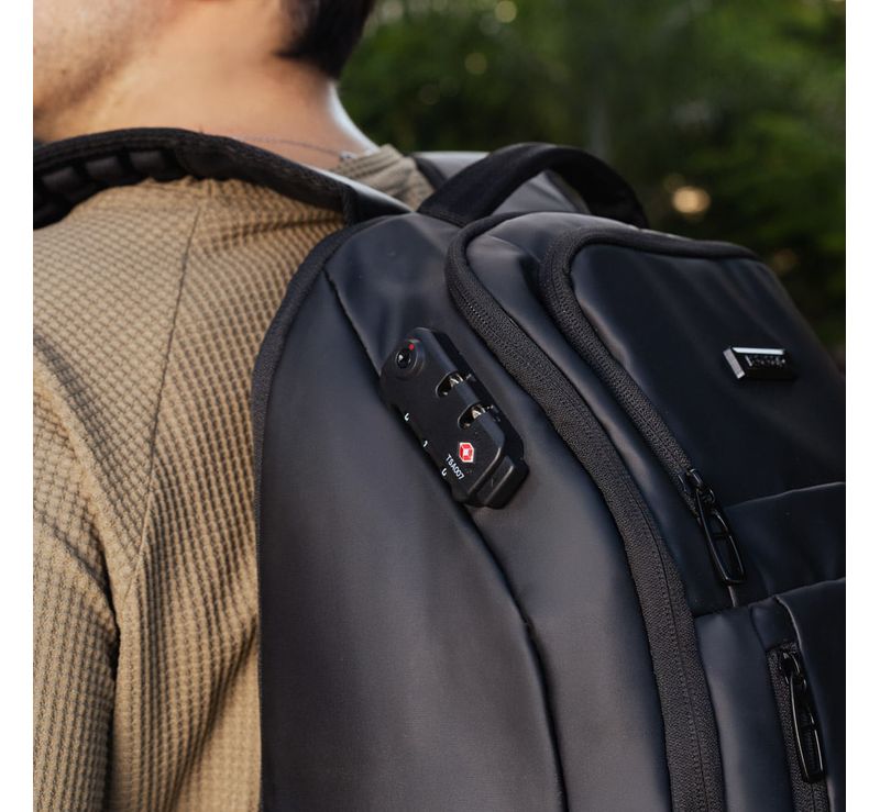 0230943458001---MOCHILA-P-NOTEBOOK-RESISTENTE-A-AGUA-ADVANCED-TRAVEL--PRETO-U_H--2-.jpg