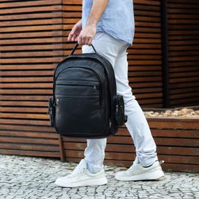 Mochila Masculina Grande Executiva de Couro para Notebook Tradicional Preta