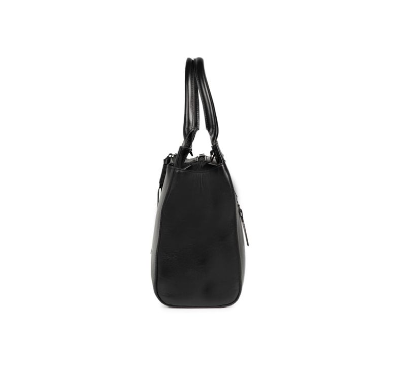0280796458001---BOLSA-DE-MAO-PREMIUM-COURO-SOFT-GRANDE-PRETO--3-