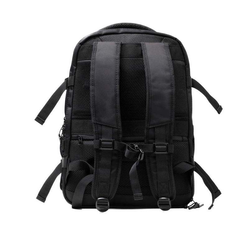 0239383458001---MOCHILA-EXECUTIVA-MASCULINA-ROAD--PRETO-U--3-.JPG