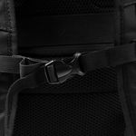 0239383458001---MOCHILA-EXECUTIVA-MASCULINA-ROAD--PRETO-U--9-.JPG