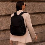 0226714458001---MOCHILA-FEMININA-GRANDE-EXECUTIVA-ROYALE--PRETA_H.JPG
