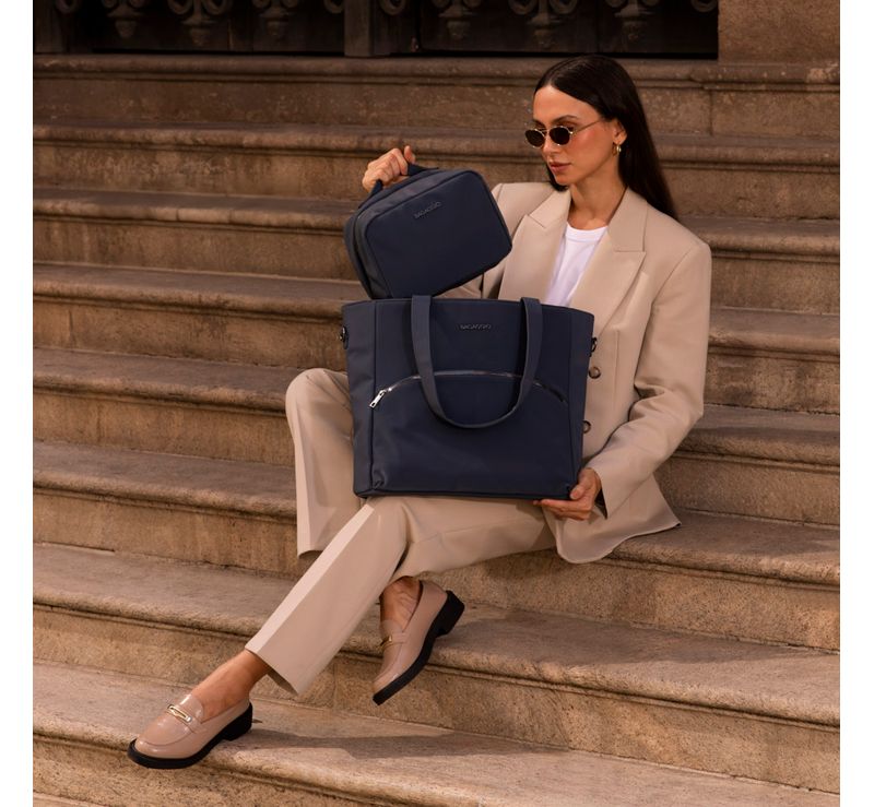 0146508038001-0280752038001---NECESSAIRE-DE-VIAGEM-FEMININA-GRANDE-E-BOLSA-EXECUTIVA-GRANDE-FEMININA-DONNA--AZUL-MARINHO_H.JPG