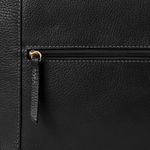 0280830458001 - BOLSA HOBO CHARM PREMIUM FLOATER  PRETO -8-.JPG