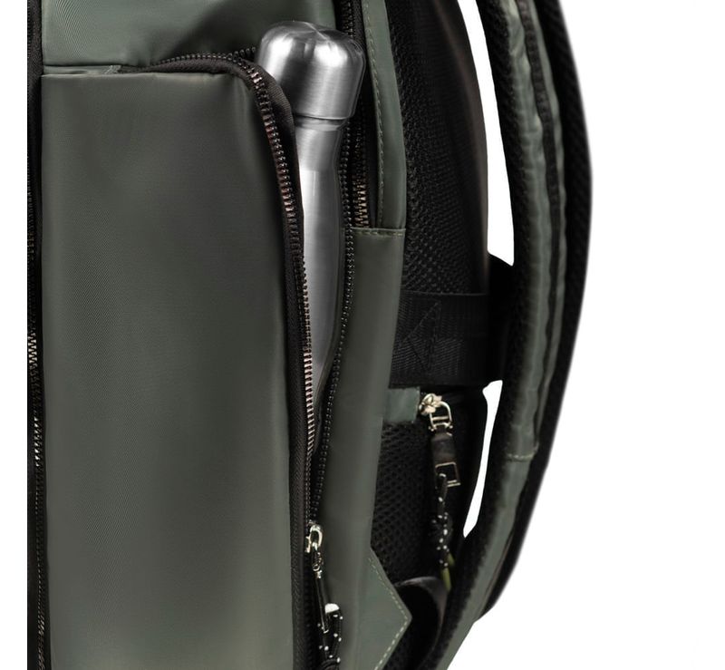 0239384624001---MOCHILA-NYLON-TRAVEL-LIGHT--VERDE--10-.JPG