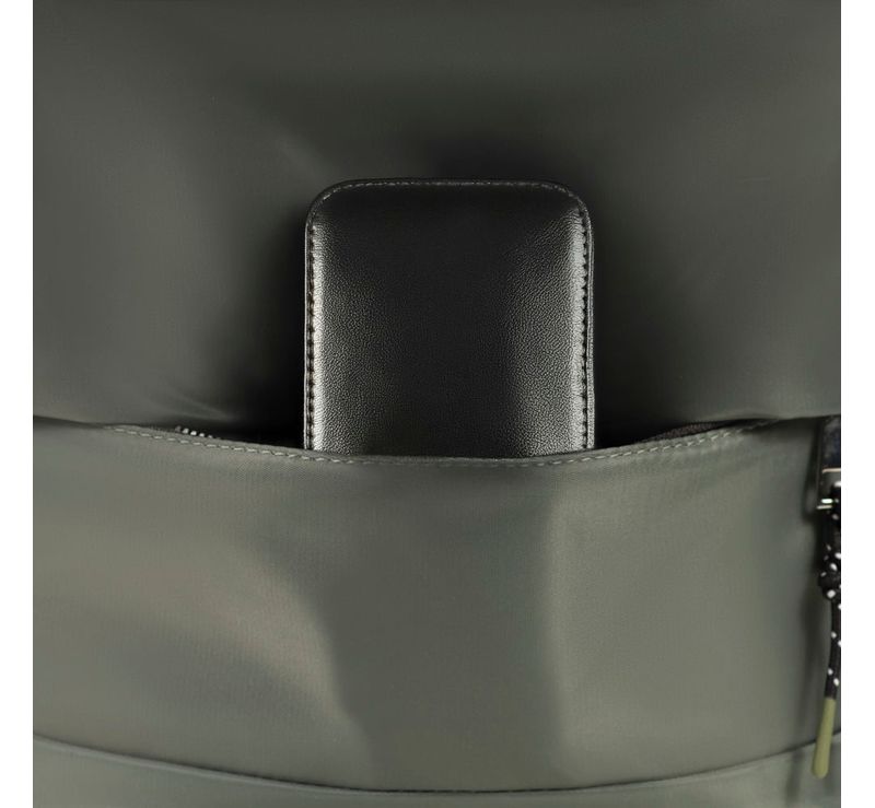 0239384624001---MOCHILA-NYLON-TRAVEL-LIGHT--VERDE--9-.JPG